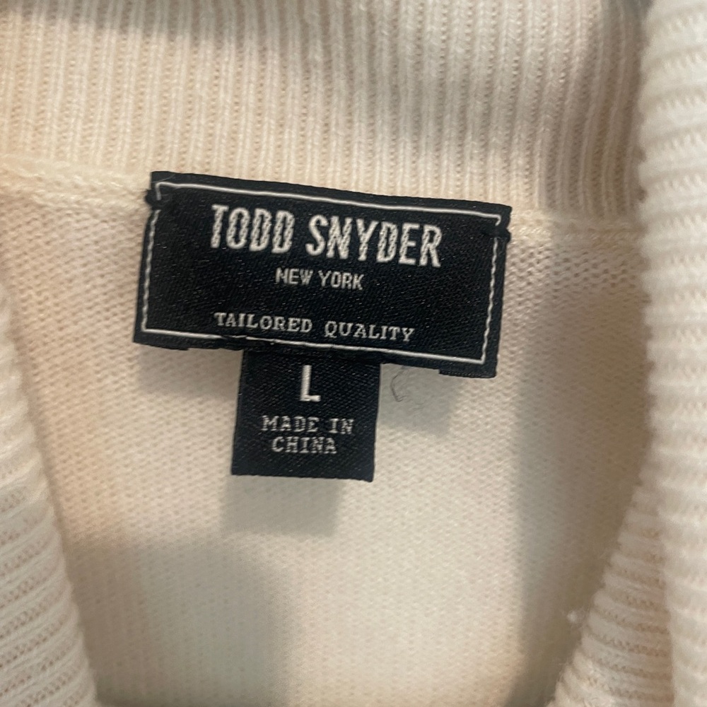 Men's Cream Sweater - Picture 4 of 5
